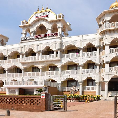 Lucky India Royal Heritage Puri Buitenkant foto